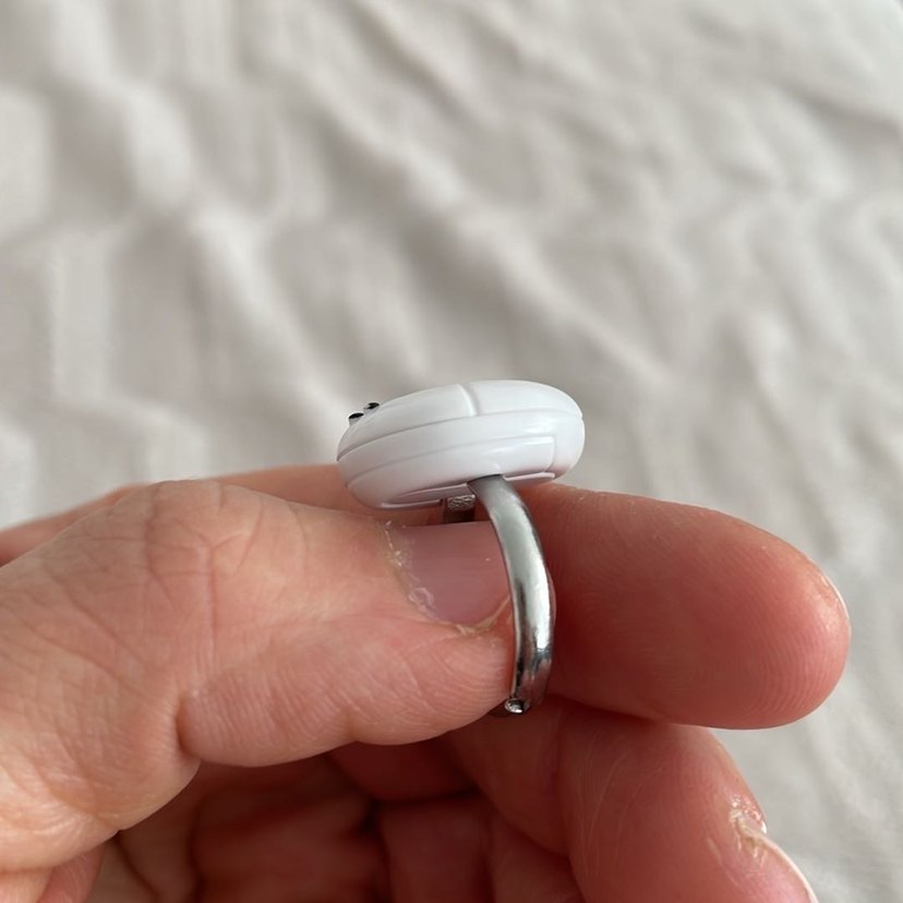 Beyaz tamagotchi yüzük - Görsel 2