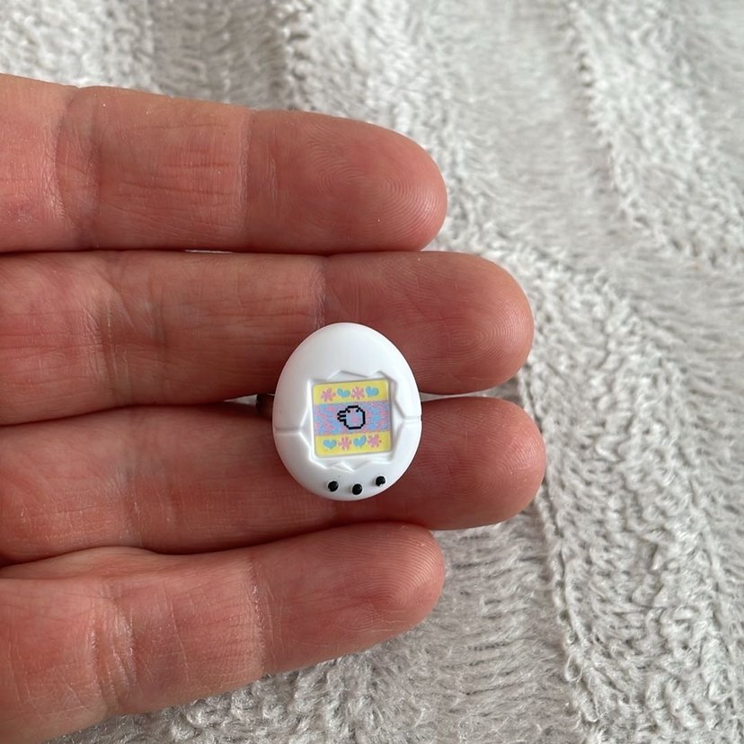 Beyaz tamagotchi yüzük - Görsel 3