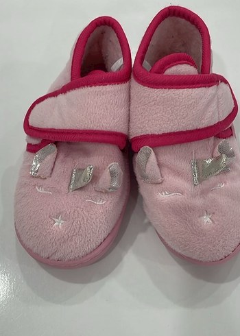 Kız Çocuk Pembe Nakışlı Sıcak Terlik - Görsel 3