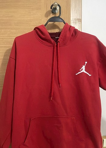 Kırmızı Kapüşonlu Sweatshirt - Görsel 2