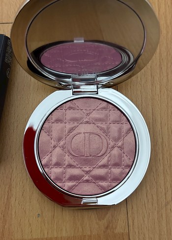 DİOR Forever Glow highlighter - Görsel 4