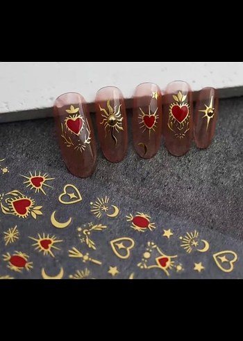 Renkli Işıltılı Tırnak Süslemeleri - Görsel 3