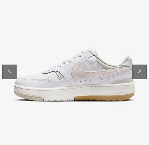 36,5 Beden Nike ayakkabı