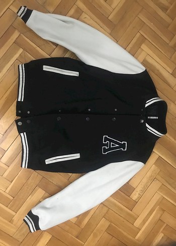 Siyah Beyaz Atletik Stil Kadın Ceket - Görsel 3