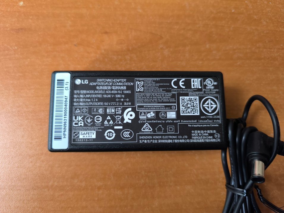 LG 19V ADS-45SN SERİSİ MONİTÖR ADAPTÖRÜ - Görsel 2