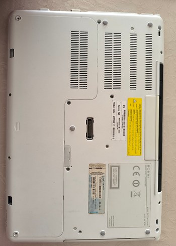 SONY 13.3 İNÇ WINDOWS 10 PRO YÜKLÜ DİZÜSTÜ BİLGİSAYAR - Görsel 6