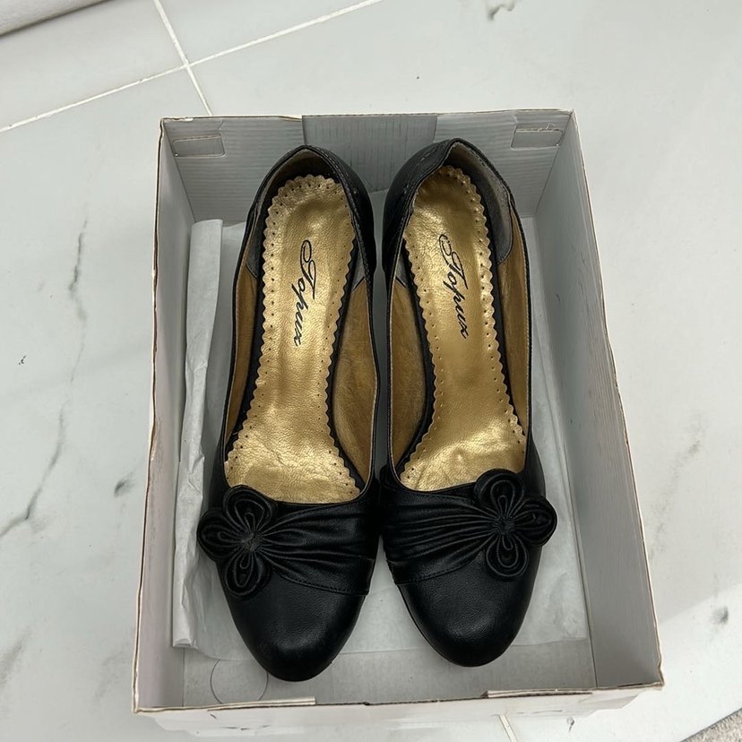 Klasik Siyah Dolgu Topuklu Kadın Ayakkabı - Görsel 4