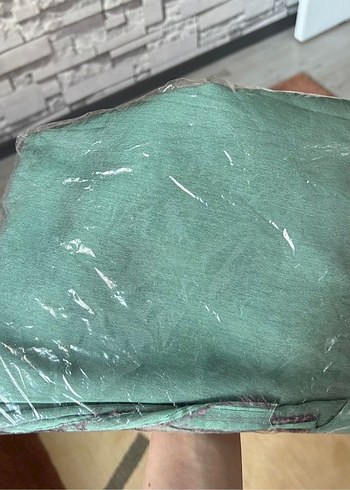 Drapeli Yeşil Kadın Şal - Görsel 4