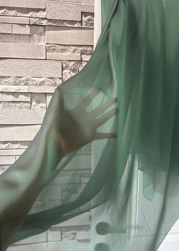 Drapeli Yeşil Kadın Şal - Görsel 5