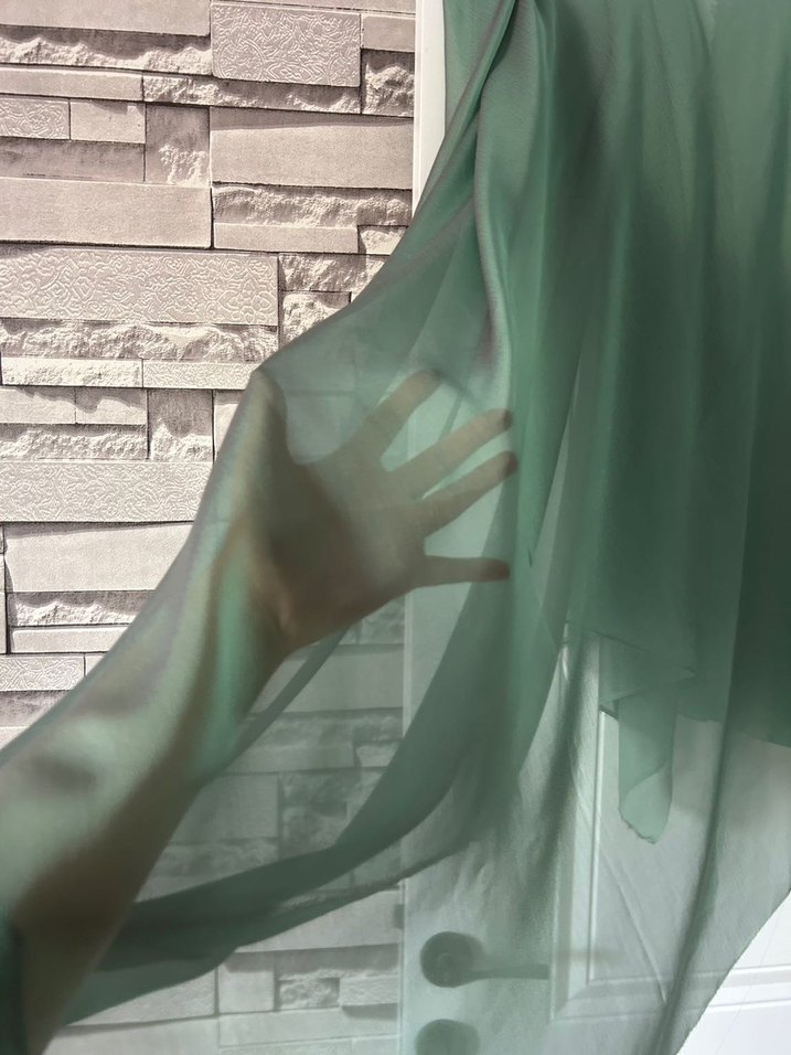 Drapeli Yeşil Kadın Şal - Görsel 5