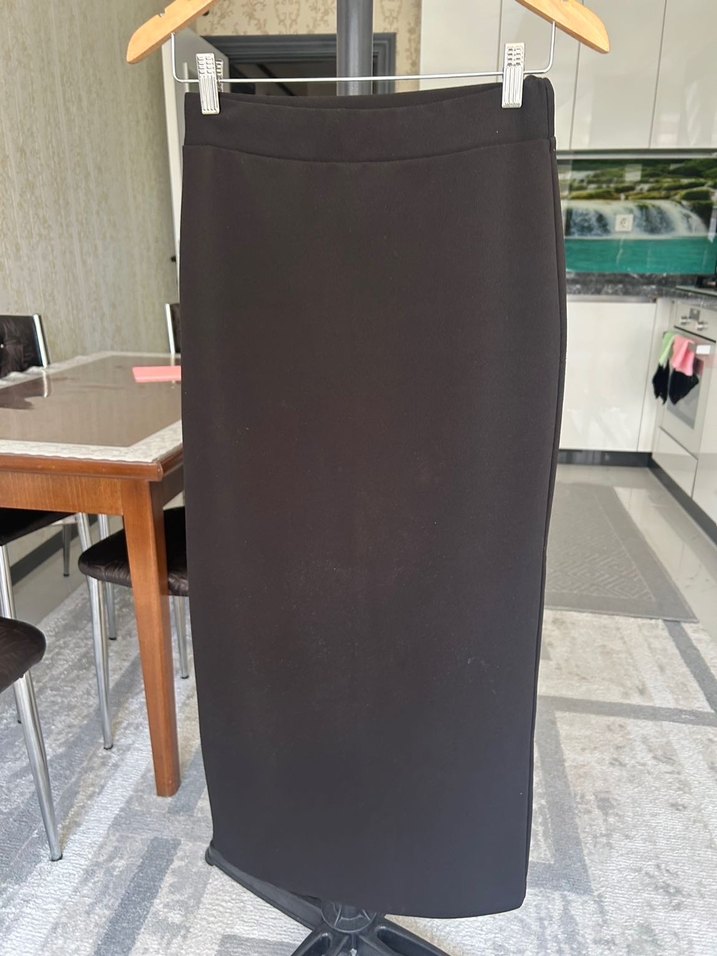 Siyah Kadın Uzun Dar Etek - Görsel 2