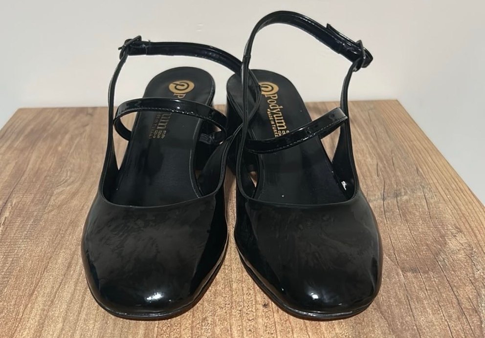 Siyah Tokalı Kadın Klasik Topuklu Ayakkabı - Görsel 5