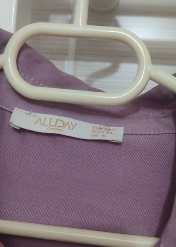 Uzun Kollu Mor Düğmeli Kadın Tunik - Görsel 2