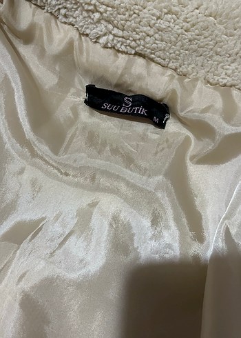 Düğmeli krem peluş mont - Görsel 2