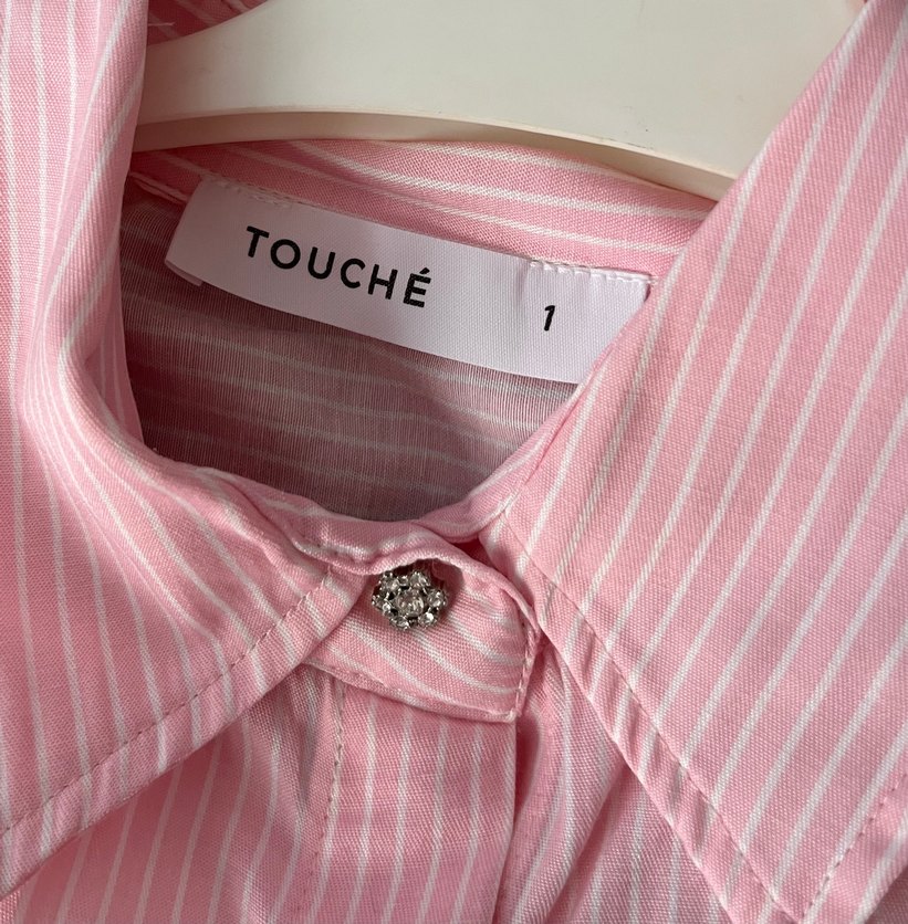 Pembe Fiyonklu Çizgili Kadın Gömlek - Görsel 3