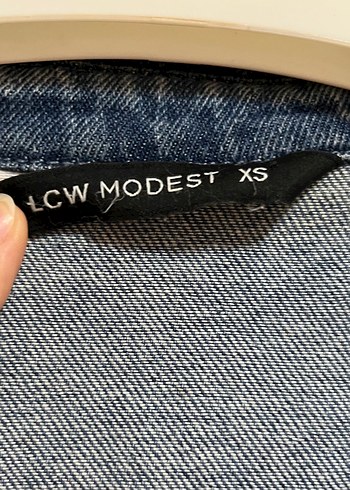 Düğmeli Mavi Kadın Denim Ceket - Görsel 3