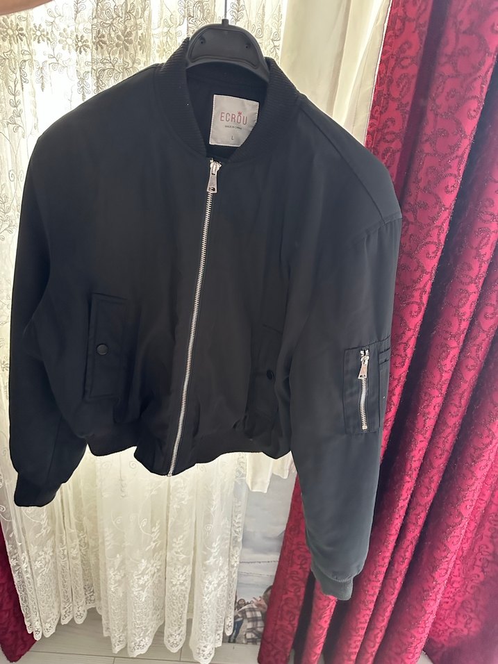 Siyah Fermuarlı Kadın Ceket - Görsel 2