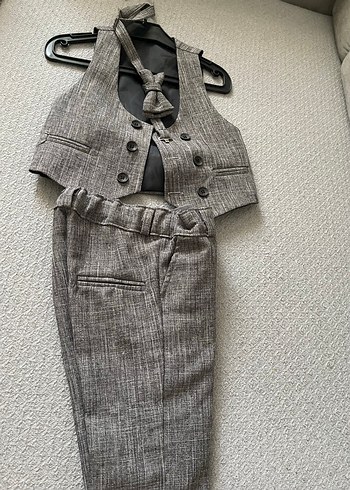 Gri Klasik Kesim Çocuk Yelek Takımı - Görsel 4