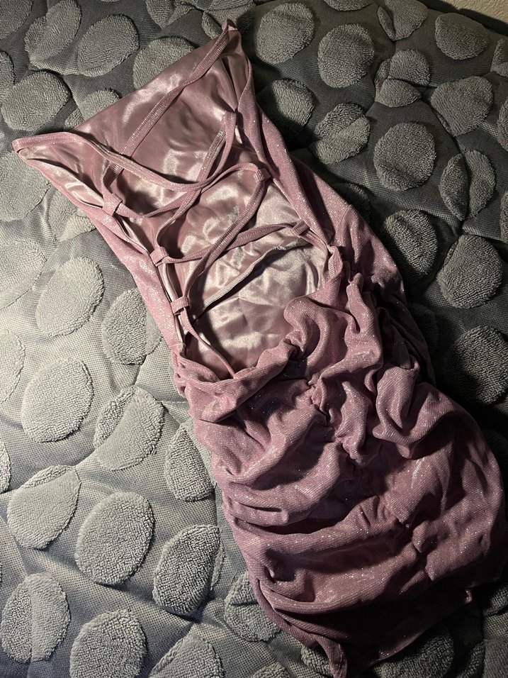 TRENDYOL Pembe sırt dekolteli elbise - Görsel 2