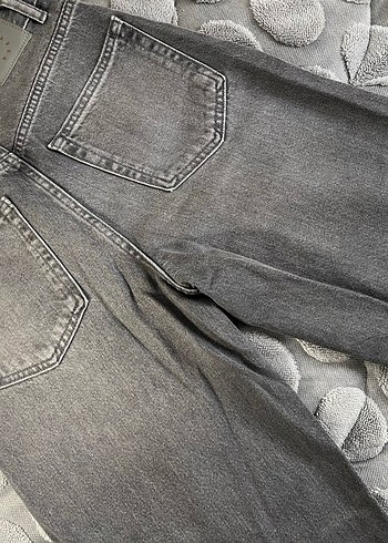 PULL&BEAR Gri Düğmeli Kadın Denim Pantolon - Görsel 2