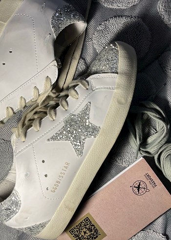 GOLDEN GOOSE Beyaz gri simli ayakkabı - Görsel 2