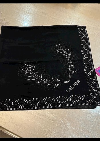 Siyah Taşlı  şal - Görsel 2