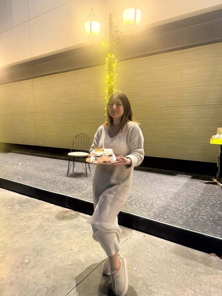 Bej triko uzun elbise elbise - Görsel 2