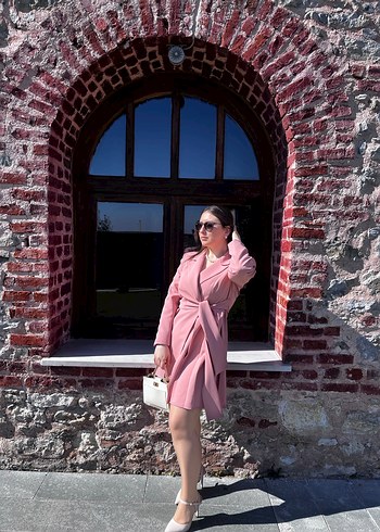 Pembe Kemerli Kısa Kadın Ceket Elbise - Görsel 2