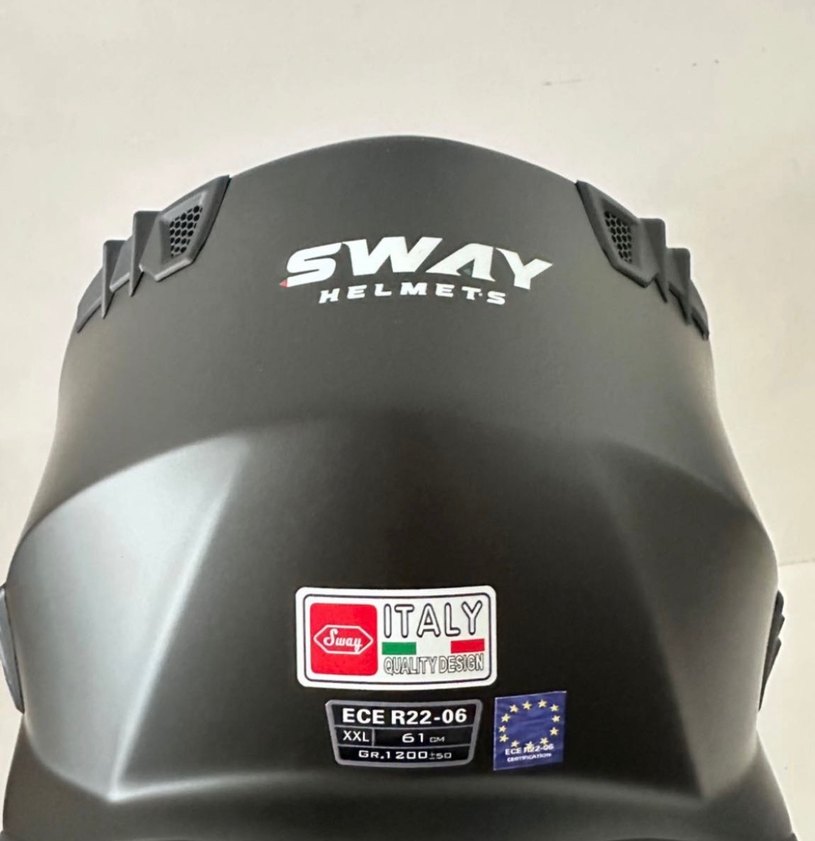 Sway SW 726X Tokyo Mat Siyah Modüler Kask - XXL - Görsel 5