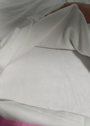 Beyaz Kız Çocuk Uzun Kollu Boğazlı Tişört - Görsel 3