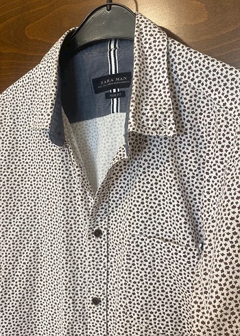 Beyaz Desenli Pamuklu Uzun Kollu Erkek Gömlek - Görsel 2