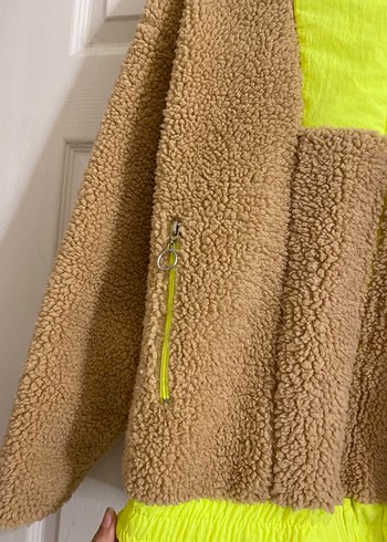 Sarı Detaylı Kadın Peluş Ceket - Görsel 2