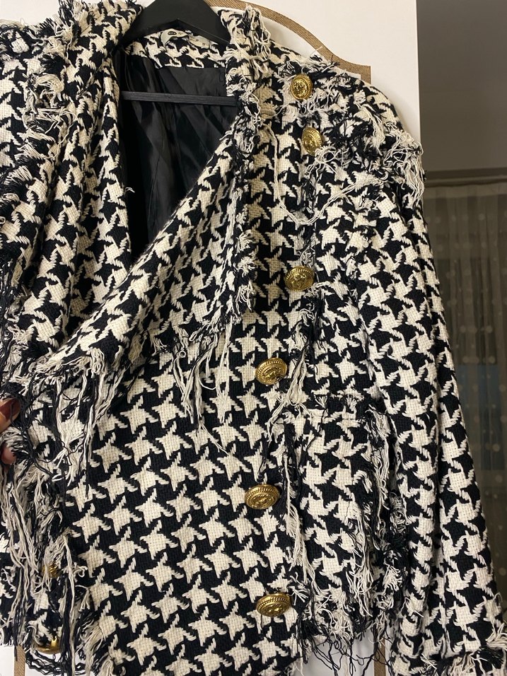 Düğmeli Siyah Midi Kadın Blazer - Görsel 2