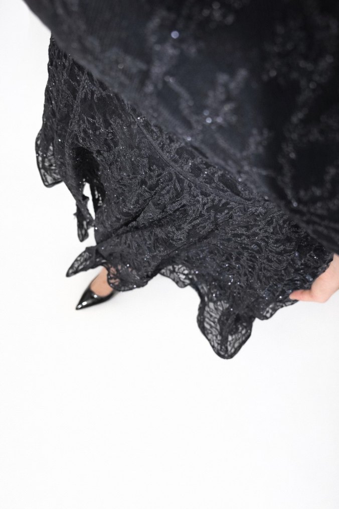 Dantel Detaylı Siyah Uzun Goth Elbise - Görsel 4