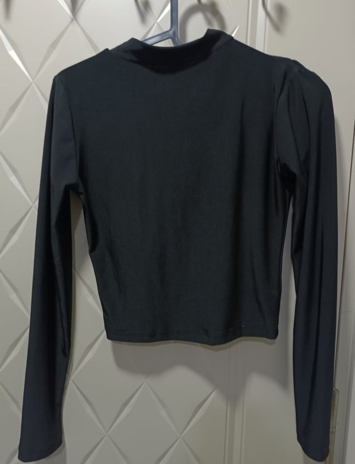 Trendyol Milla crop bluz - Görsel 3