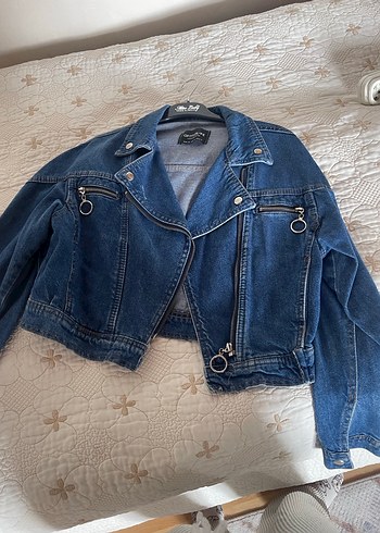 Kemer Detaylı Mini Mavi Kot Ceket - Görsel 5