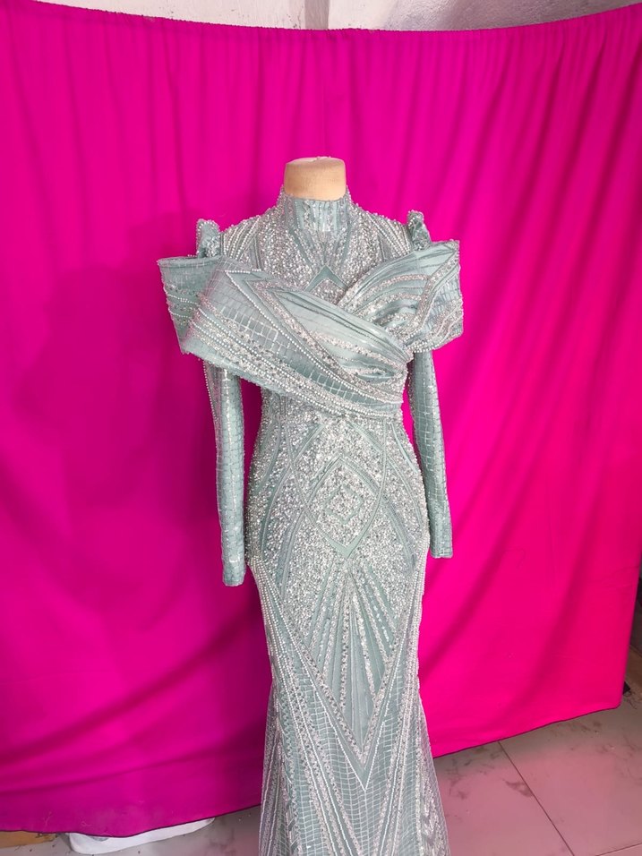 Su yeşili tesettür abiye - Görsel 5