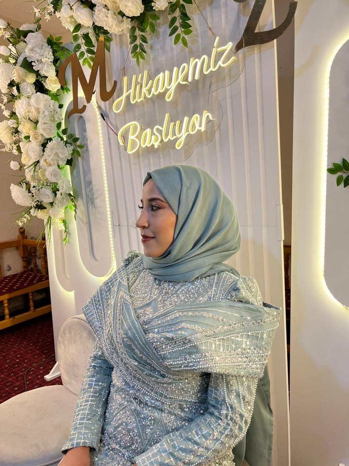 Su yeşili tesettür abiye - Görsel 3