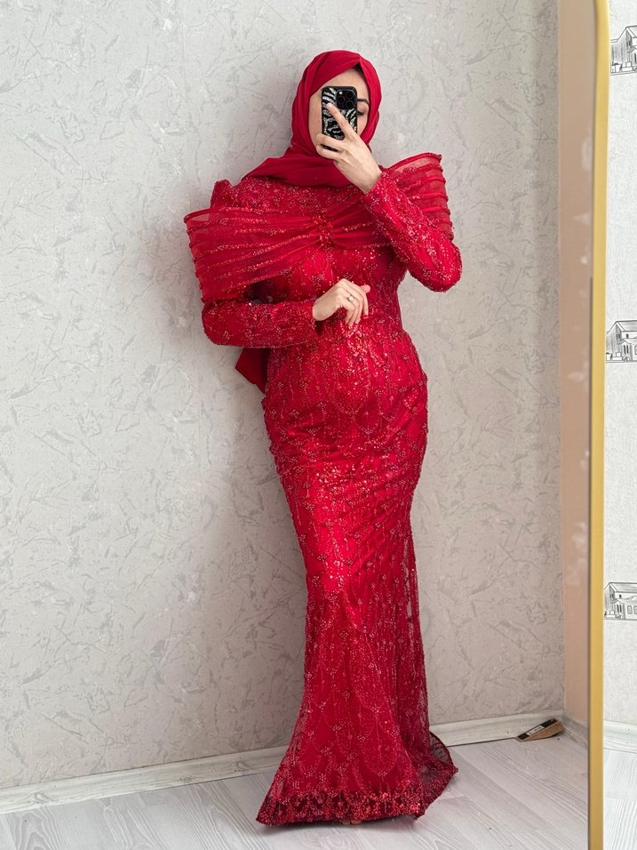 Kırmızı fiyonk abiye - Görsel 3