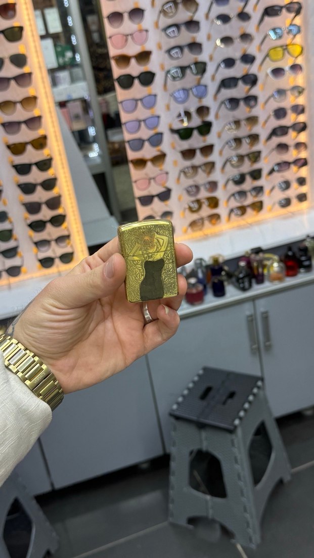 Altın Renk Parlak Erkek Güneş Gözlüğü - Görsel 4