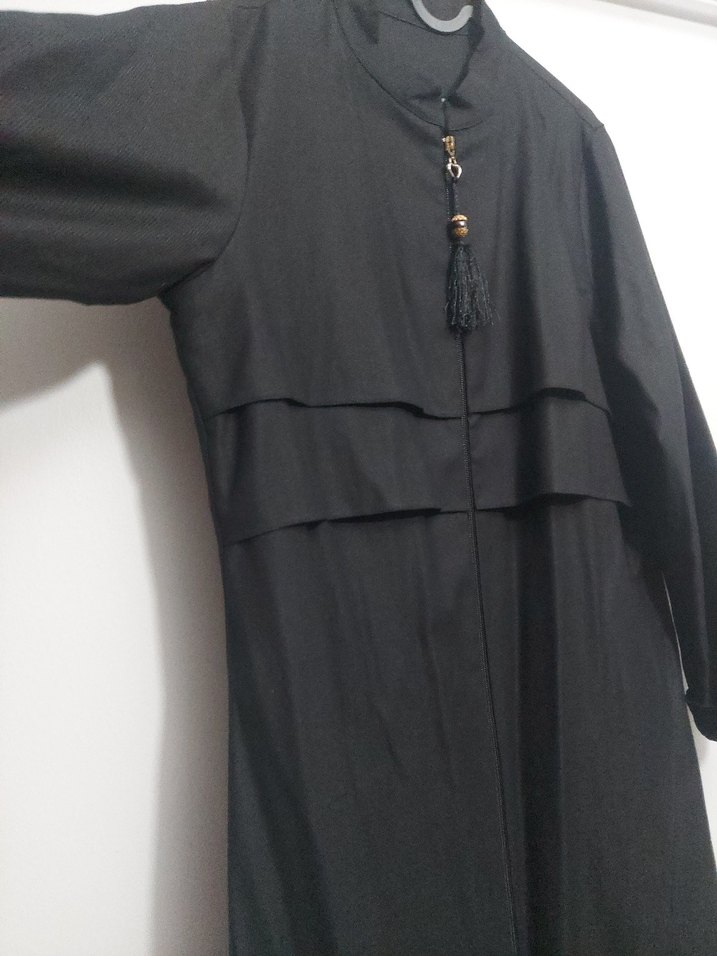 Uzun Siyah Keten Kadın Kaban - Görsel 2