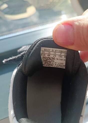Adidas ayakkabı 