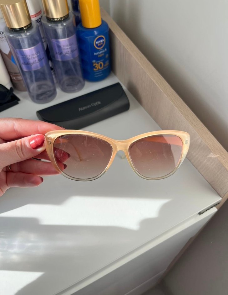 Bej Transparan Vintage Kadın Güneş Gözlüğü - Görsel 3