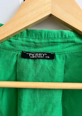 Düğmeli Yeşil Keten Kadın Gömlek - Görsel 4