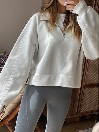 Beyaz sweat