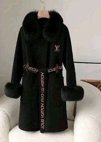 LOUIS VUITTON - Görsel 2