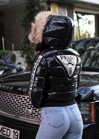 NEW SEASON | NEW COLLECTION
 PRADA - Görsel 4