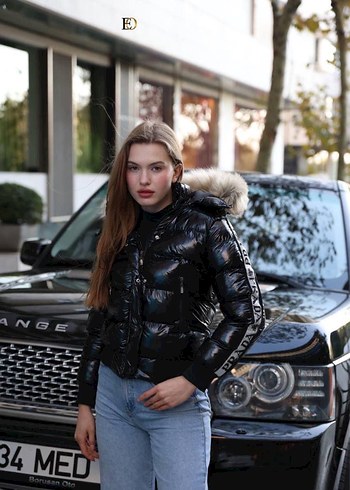 NEW SEASON | NEW COLLECTION
 PRADA - Görsel 6