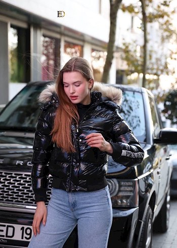 NEW SEASON | NEW COLLECTION
 PRADA - Görsel 5