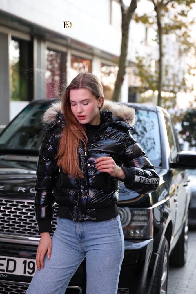 NEW SEASON | NEW COLLECTION
 PRADA - Görsel 5